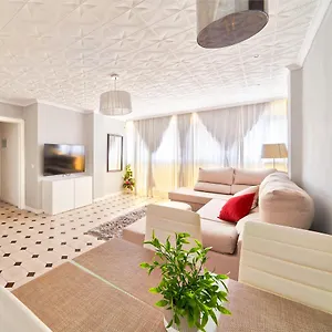 Apartment Fantastico Junto A La Estacion, Malaga
